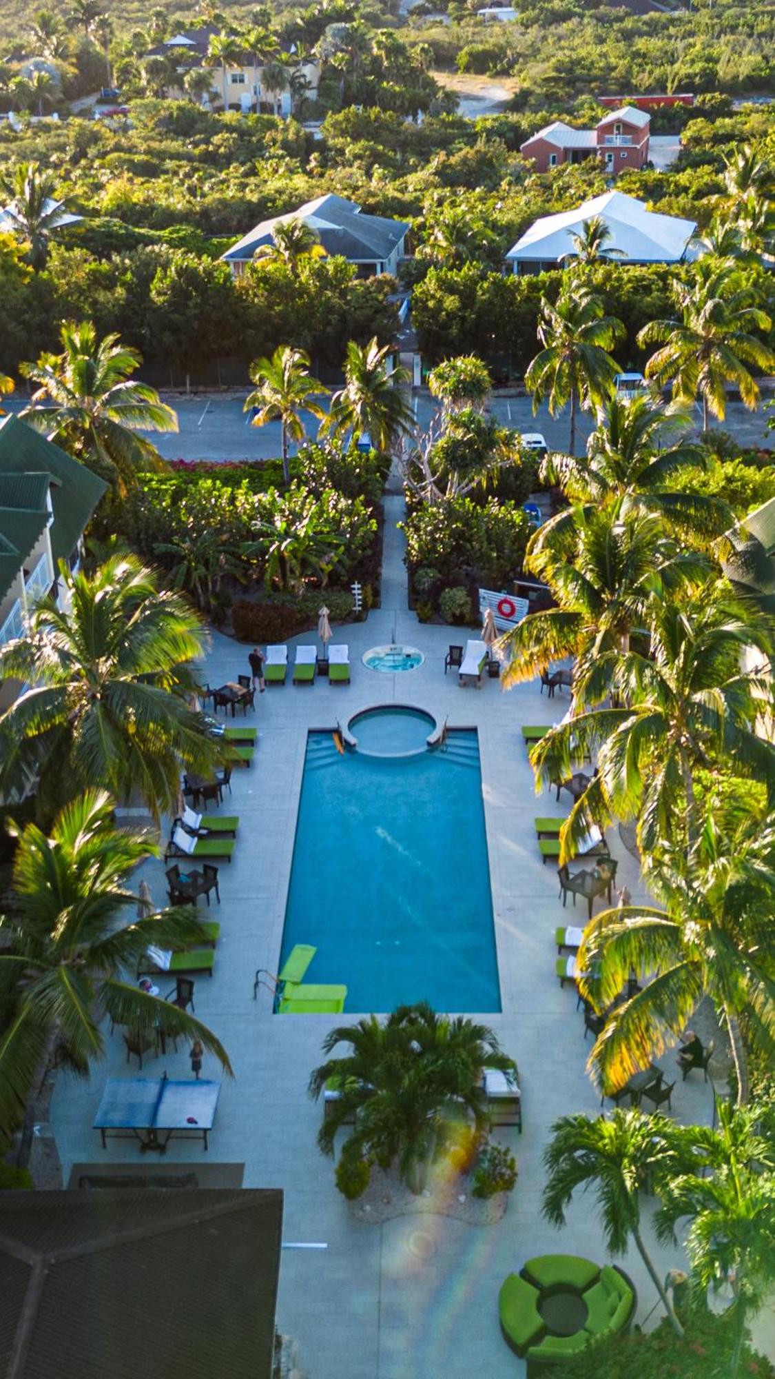 Ports Of Call Resort Grace Bay Exterior foto
