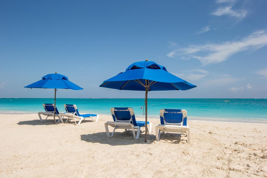 Ports Of Call Resort Grace Bay Exterior foto